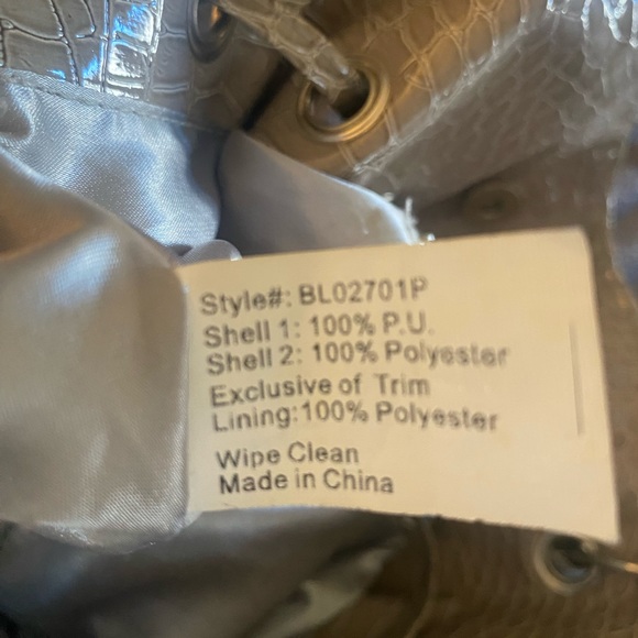 Buckle brand, shoulder bag - Picture 4 of 6